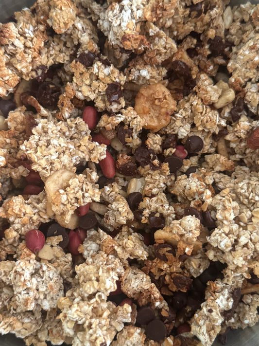 Sourdough Granola | Dark Chocolate, Mixed Nuts & Banana chips